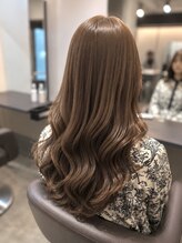 ブリーチなしでも柔らかく見えるカラーへ