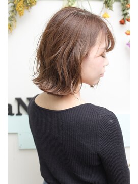 ナノ(nano) アッシュベージュ