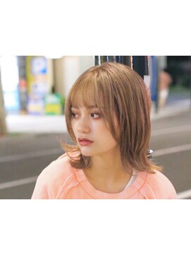 メイカ(MEIKA) milky beige 外ハネロブ