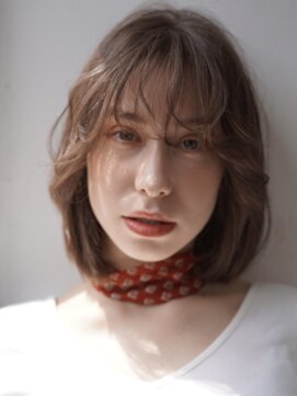 ロルド シェリ(Rold Cheri) 切りっぱなしボブ/前髪アレンジ