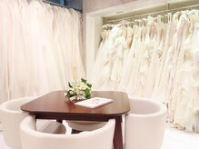 アイティア プレシャス(AITIA precious)の雰囲気（あなたにぴったりの高品質ドレスが見つかる。美容室併設。）