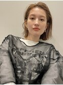 切りっぱなしボブこなれミディ前髪なしイメチェンカット