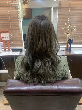 ルアン(Luan) オリーブベージュ