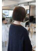 フェイヴィーズ(FavyS)&nbsp;柔らかいブラウンぱつっと切りっぱなしボブ