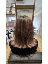 シュヴー 門前仲町(CHEVEUX)&nbsp;インナー際立つレイヤースタイル☆彡