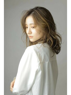 グランアージュ 北千住(grandage) ベージュハイライト