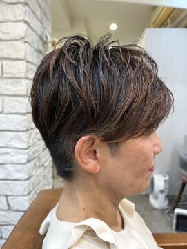 タヒエ(tahie) マッシュショート×刈り上げ