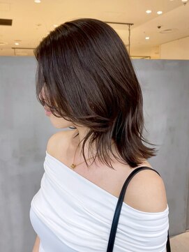 アルバム 新宿(ALBUM SHINJUKU) おくれ毛前髪カットオリーブベージュ顔周りレイヤー_ba558632