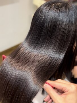 ル コワン ククー(Le coin coucou) BIKAKU酸性ストレート