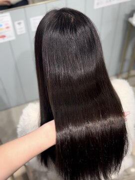 ルシエル(Le ciel) レイヤーカット髪質改善縮毛矯正酸性ストレート