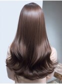 ナチュラルブラウン大人ロングレイヤー美髪ストレート
