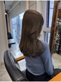 明るめベージュヘア 赤みを消したカラー 透け感カラー