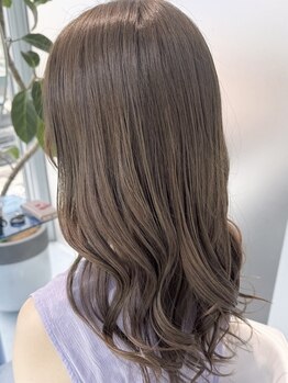 アミティ(AMITY)の写真/≪静岡駅徒歩10分♪≫”AMITY”人気No.1カット+フルカラー￥7,700☆通いやすいお得なクーポン多数ご用意◎