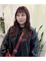 アミ カシワ(ami kashiwa)&nbsp;チェリーレッド×オン眉ロングヘア