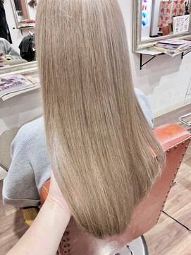 ヘアメイク アンフィ(amphi) ..~**. ..~**. ..~**..