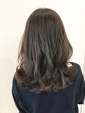 ラ ブレス あべのキューズ(LaBless) ミディアム暗髪アッシュ