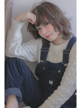 サングース(Sungoose) 〈Sungoose〉ガーリールーズカール×抜け感ベージュ