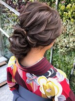 ゲッカビジン(GEKKABIJIN)&nbsp;袴に合わせたサイドアップ