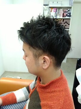 ヘア トリム(hair TRIM) ナチュラルスパイキーツーブロック
