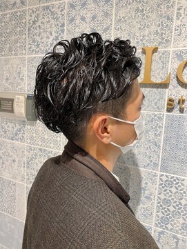 ロンド ストラーダ 心斎橋(Lond strada) 【津賀 涼】大人カッコいい刈り上げ七三無造作パーマ☆