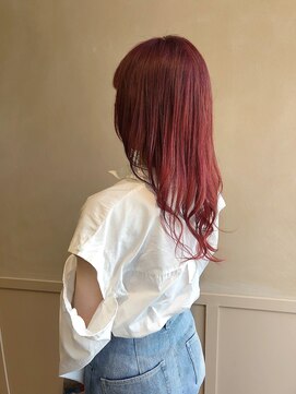 アパートメント オブ ソロン(The Apartment of Solon) 【所渉】ケアブリーチ/カシスピンクカラー/ウルフヘア