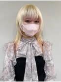 ブロンドピンク