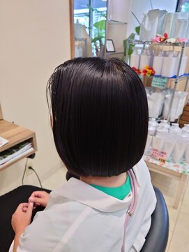 アウラニヘアーリゾート(AULANI Hair Resort) 艶髪ボブ