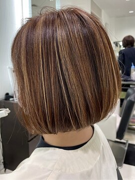 ソシエ 天王寺ミオ店 白髪ぼかしハイライト/大人女性/40代/50代/60代