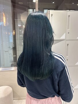 リリー(Lilley) 【lilley 稲永麻衣】レイヤーカット+ブルーカラー+天神韓国ヘア