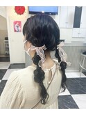 ツイン編みおろしヘア