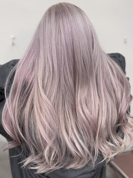 ヘアーサロン カラー 色彩店(COLOR) ホワイト×ホワイトピンク