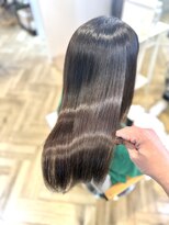 イリー 代官山(ILY)&nbsp;髪質改善/縮毛矯正/白髪ぼかし/白髪染め/30代・40代・50代・60代