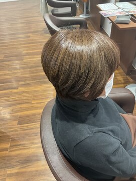 アミカ シーモール店(Amica) ショートボブ