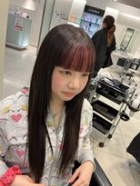 ラシュープリーム(La SUPREME)&nbsp;前髪ピンクカラー