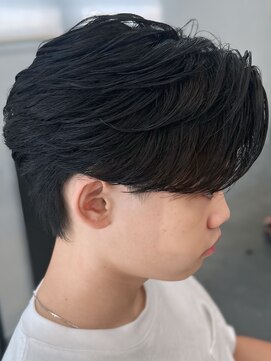 バース バイ ハピネス(BIRTH by happiness) 奈良men'sフェザーパーマフェザーショート