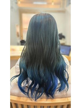 個性派ブルーカラー