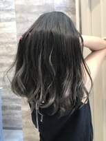 ヘアー ブランコ(hair Blanco)&nbsp;グレージューホワイトシルバーグラデーション