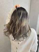 ルービック(Rubik's)&nbsp;バレイヤージュ×ミルクティーベージュ／グラデーションカラー