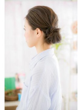 ヘアアンドビューティー ミック(Hair & Beauty miq) オフィスでもOK！美人顔抜け感ノットヘアc1