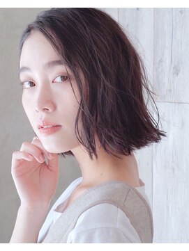 セシルヘアー(CECIL hair) 外ハネ切りっぱなしボブ 伸ばしかけ○ 大人可愛い【下北沢】
