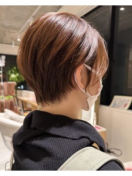 コンティロミー(CONTI ROMMY.) 大人髪◎キレイ◎タイト◎【ひし形ショート】