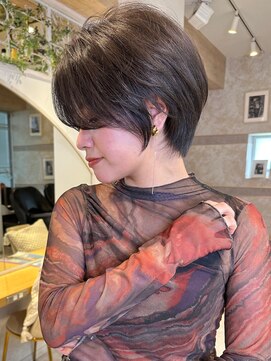 ロンド ストラーダ 心斎橋(Lond strada) ショート×ハイライト白髪ぼかし×マチルダボブ[心斎橋]