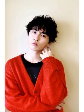 クシュ 所沢東口店(kusyu...) 束感波巻きハイライトマッシュパーマウルフノンジアミンカラー