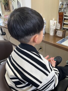 コアフィールフィス(COIFFURE fils) 【見附　今町】キッズカット　学生カット　似合わせ