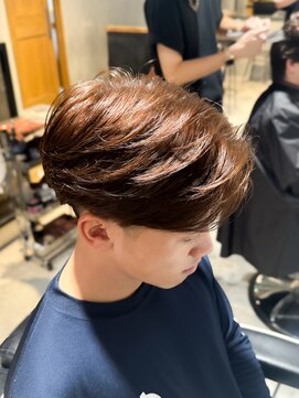 エイトメン 吉祥寺店(EIGHT MEN) センターパート リバースパーマ ツーブロック 毛流れパーマ