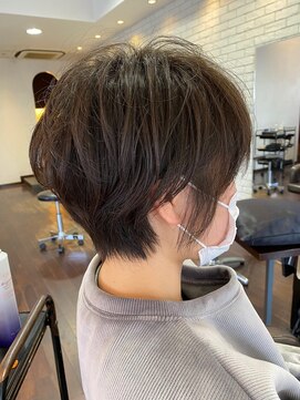 レコジョ(Recojo) (大人可愛いカジュアルショートボブ)Hide