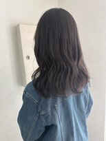 キャンバス バイ ネオリーブ 横浜西口(Canvas by neo.)&nbsp;セミロングレイヤー 伸ばし中 地毛風グレー 横浜 レイヤーカット