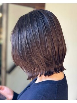 リム(Rim) 大人小顔ひし形ボブ