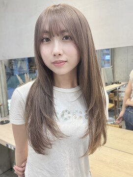 サンク 原宿 表参道(cinq) モカベージュヘーゼルベージュハッシュカットバタフライカット