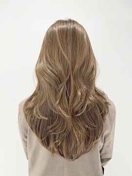 ムード(MOOD,) イメチェン/ピンクベージュ/アンブレラカラー/前髪/銀座駅